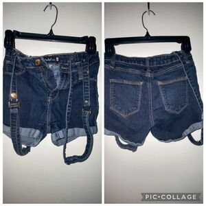 Stylish Blue Denim Women Shorts